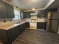 Building Photo - Colonel Glenn Multi