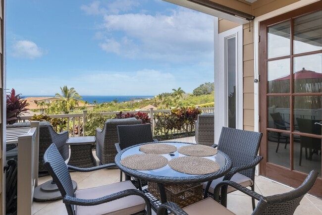 Building Photo - Furnished 2 Bedroom Condo in Town!