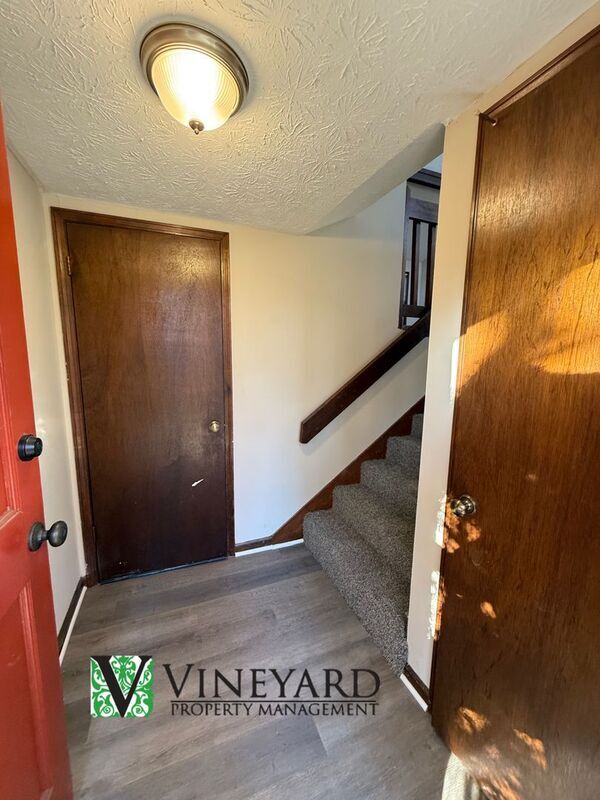 Building Photo - 1623 Rex Dr