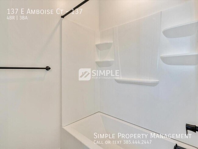 Building Photo - 137 E Amboise Ct