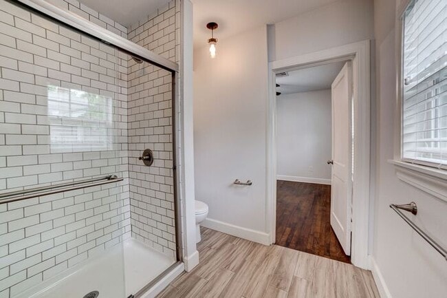 Building Photo - Charming 1920s Remodel | Historic Character with Modern Updates