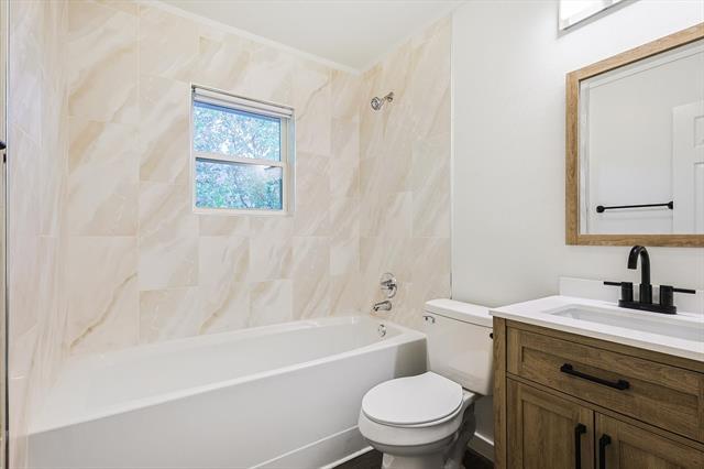 Building Photo - 157 W Purnell St