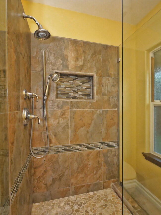 Building Photo - 30256 Avenida Selecta