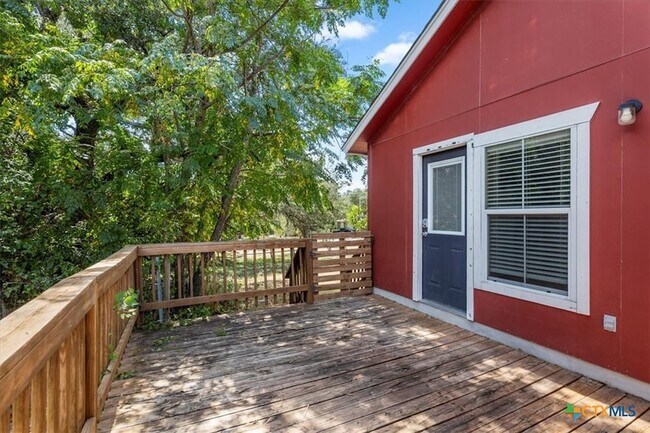 Building Photo - 119 Weatherby Dr