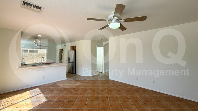 Building Photo - 12609 W Colter St