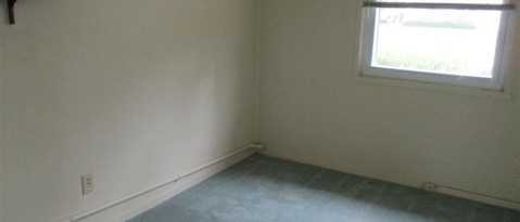 Building Photo - 3907 Memorial Dr