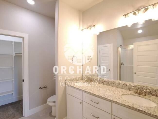 Building Photo - Tontitown- Single-Family Home- 4 Bedroom A...