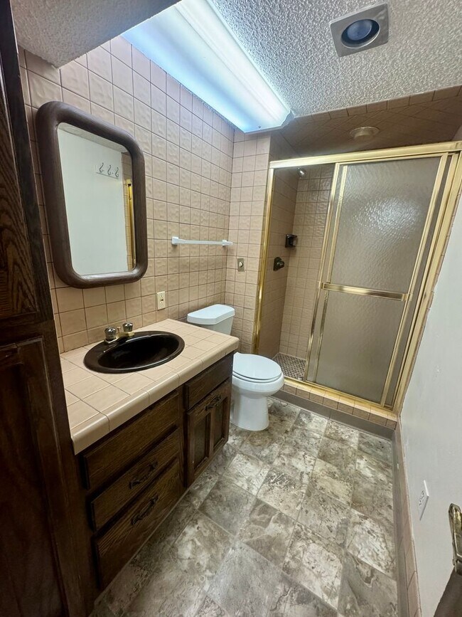 Building Photo - Vista Grande Terrace/4 Bedroom Home