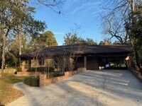 Building Photo - 1456 Nottingham Dr SE