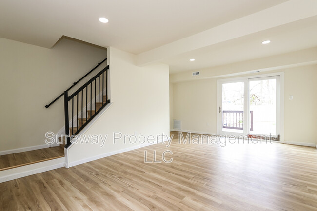 Building Photo - 37 Berkshire Rd