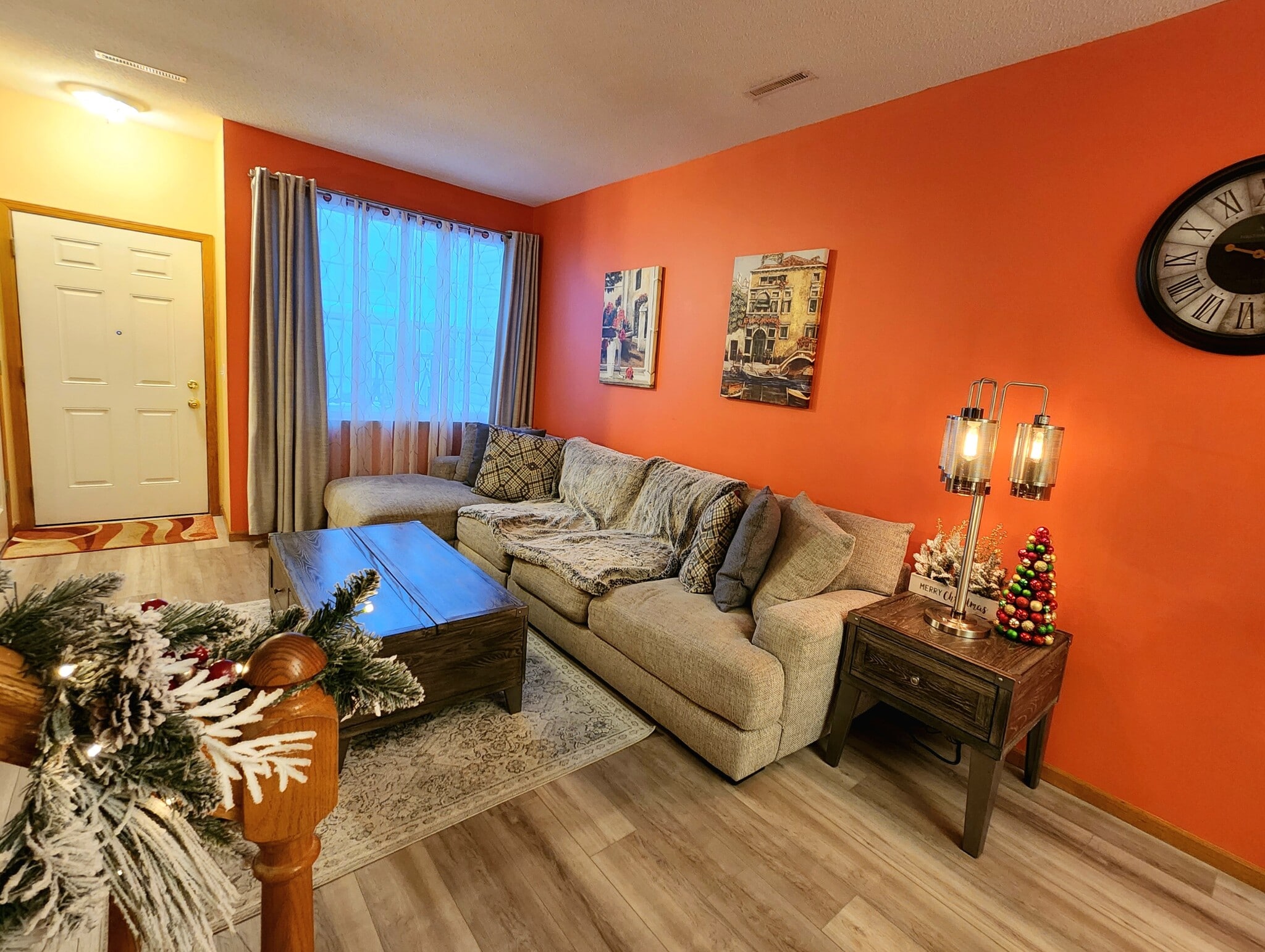 Building Photo - 862 Princeton Ave