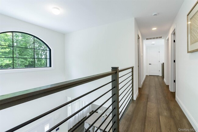 Building Photo - 1745 Stars Rd