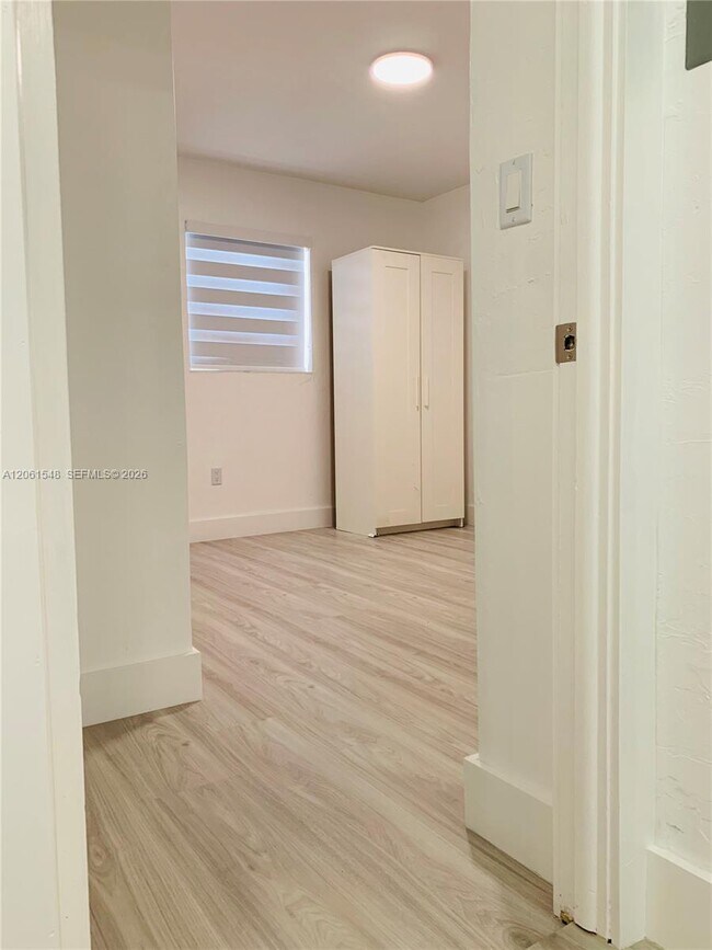 Building Photo - 5441 NW 174th Dr