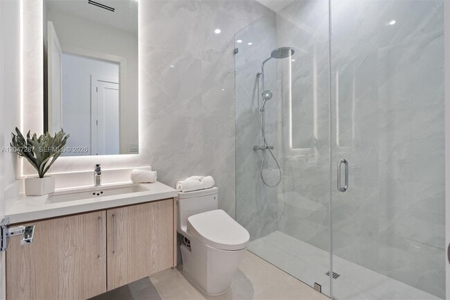 Building Photo - 14930 SW 16 Ct