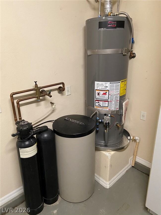 Building Photo - 9 Kennesaw Rd