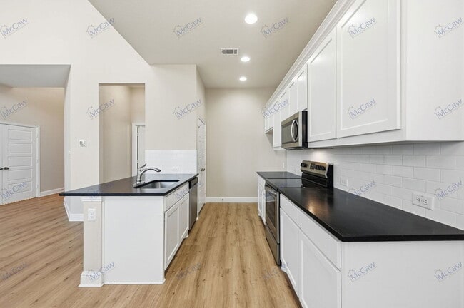 Building Photo - 5323 Winged Foot Dr