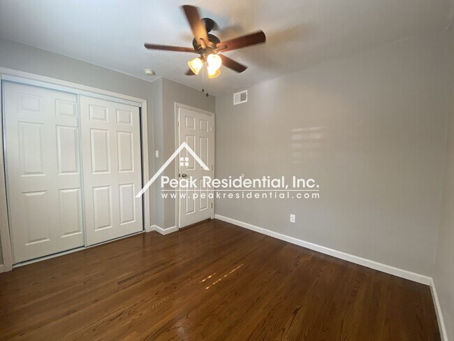 Building Photo - Wonderful  Fair Oaks 3bd/2.5ba Home with R...