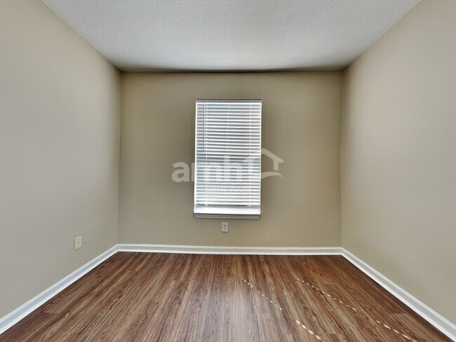 Building Photo - 4372 Mahogany Dr