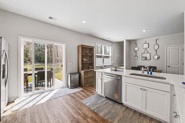 Building Photo - 8859 Shovelnose Ct