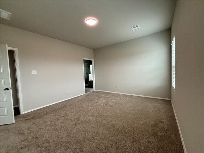 Building Photo - 11616 Comano Dr