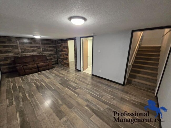Building Photo - 3 bedroom in Billings MT 59102