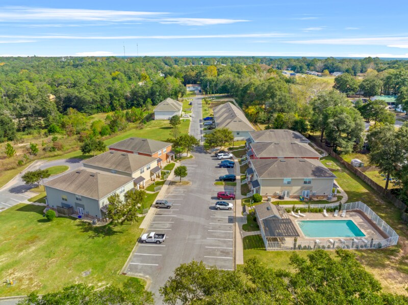 Building Photo - 721 Arbor Lake Dr