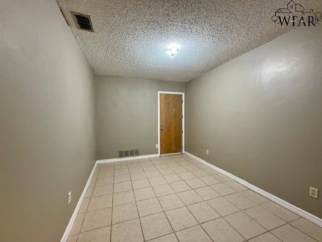 Building Photo - 4800 K Mart Dr