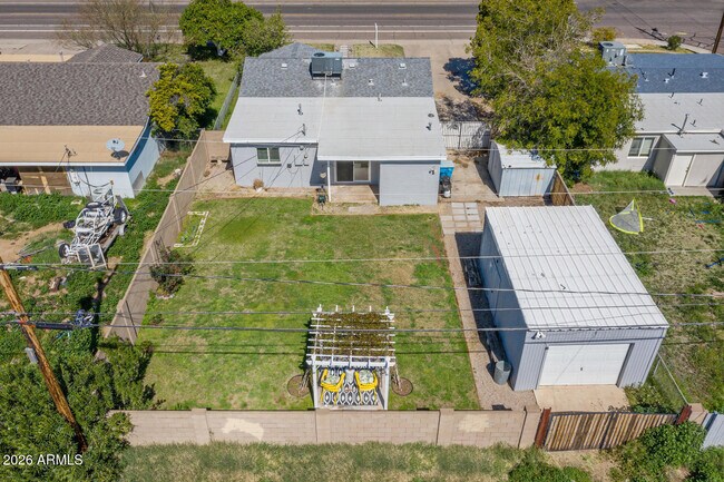 Building Photo - 1705 West Campbell Ave