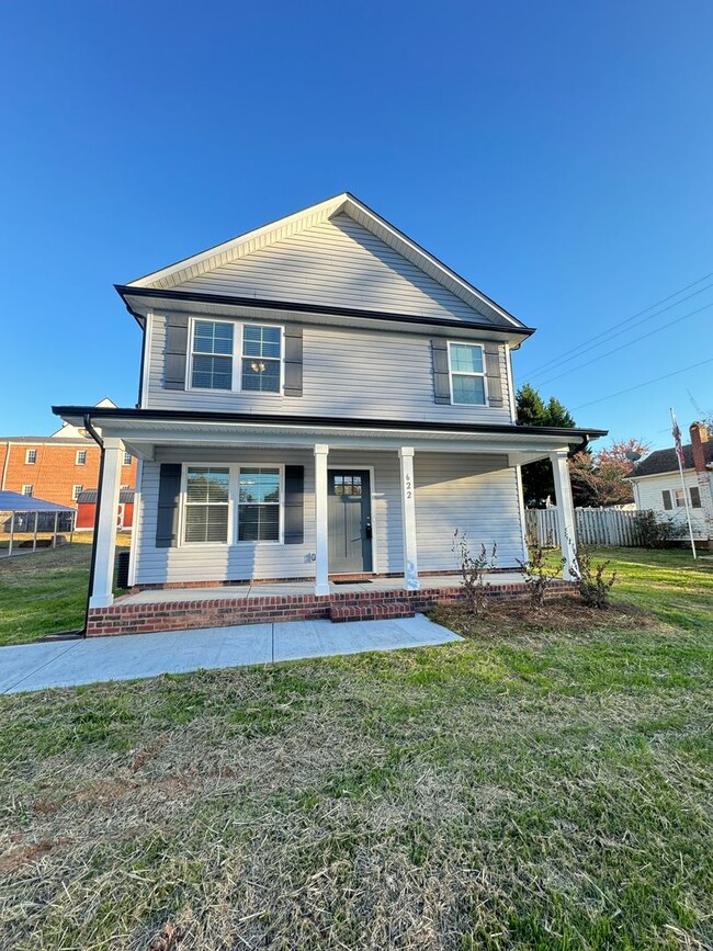 Primary Photo - Newly Constructed 3 bed 2.5 bath home! Ver...