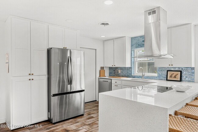 Building Photo - 440 Coconut Dr