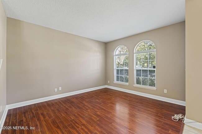 Building Photo - 3370 Turkey Creek Dr