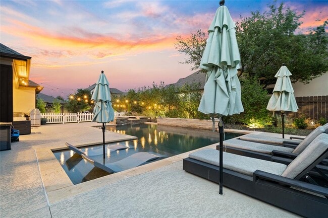 Building Photo - 2500 Yuma Trl
