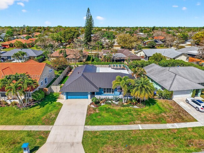 Building Photo - 13808 Geranium Pl