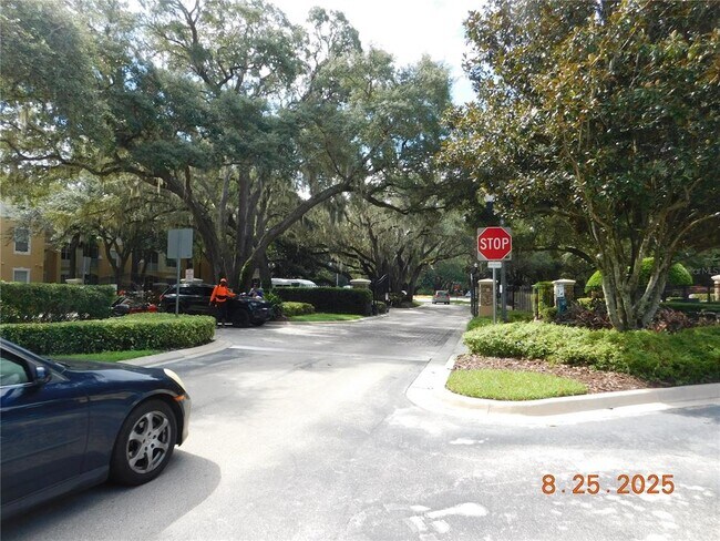 Building Photo - 6100 Stevenson Dr