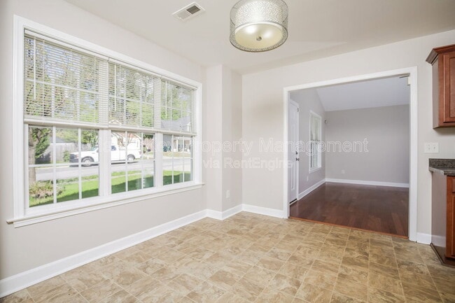 Building Photo - 1535 Ikes Pond Ln