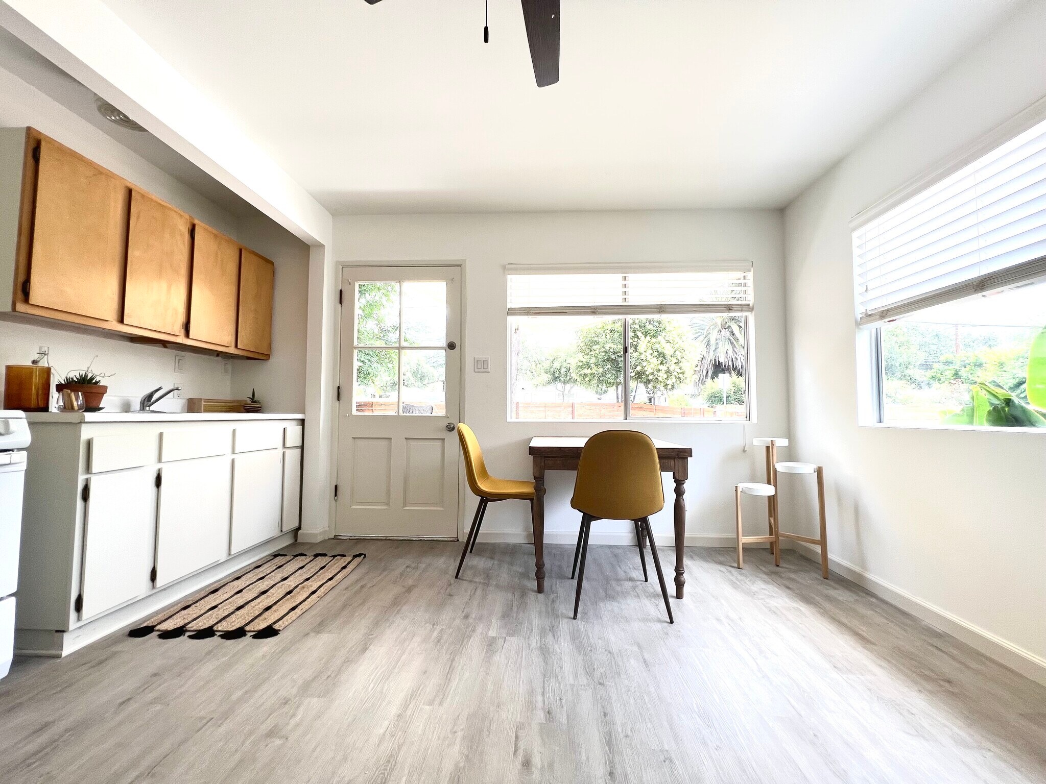 Building Photo - 609 N Fulton St