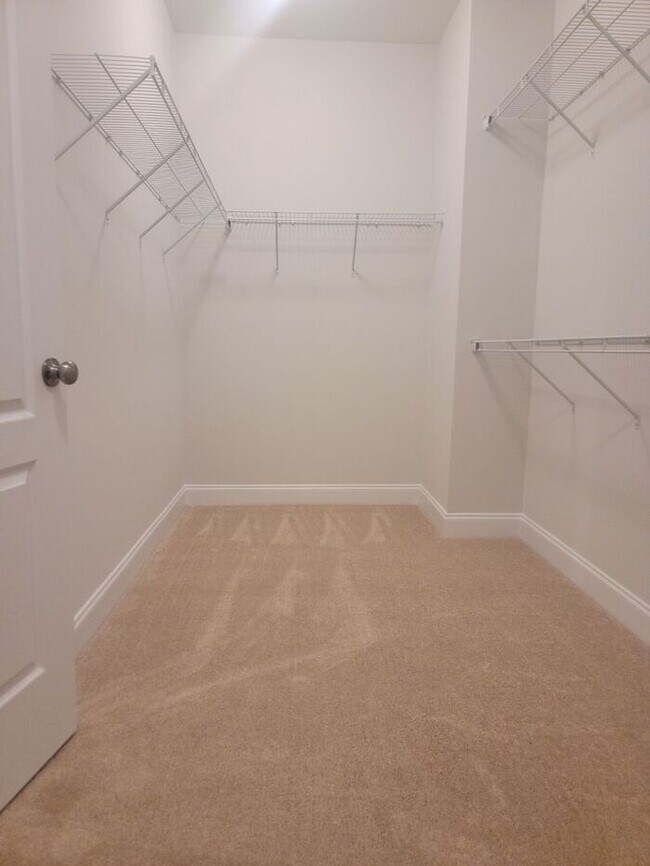 Building Photo - Like New RANCH Home in Stallings! WiFi and...