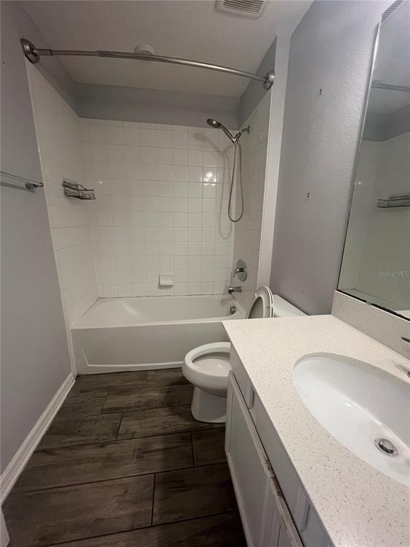 Building Photo - 104 Cedar Bark Ln