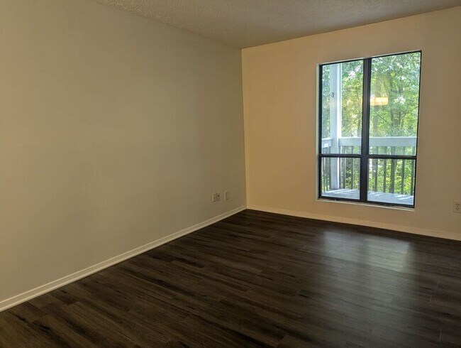 Building Photo - 101 Warm Springs Cir