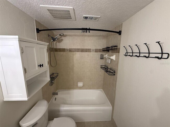 Building Photo - 6100 Gulfport Blvd S