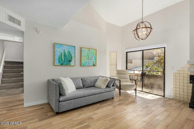 Building Photo - 4850 E Desert Cove Ave