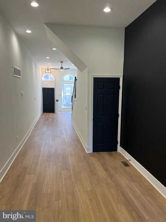 Building Photo - 1706 McCulloh St