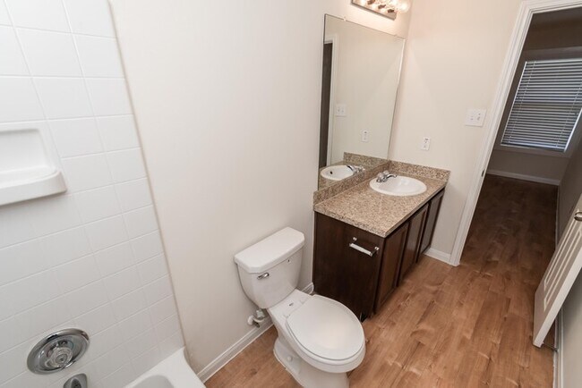 Building Photo - 2911 Aspen Mdw