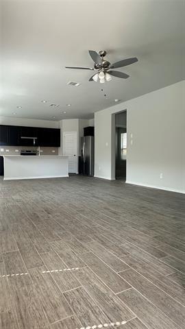 Building Photo - 1713 Mdw Crst Dr