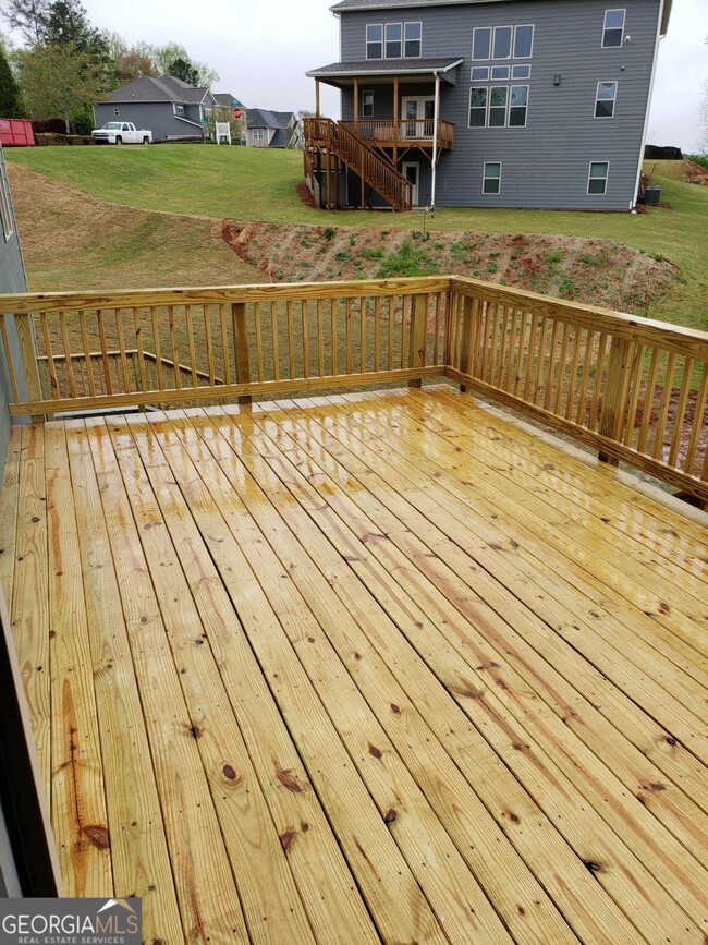 Building Photo - 4735 Watkins Wy