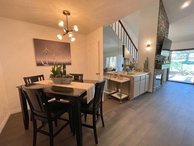 Building Photo - 41539 Woodhaven Dr W