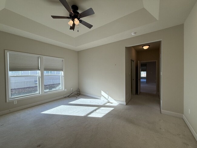 Building Photo - Three Bedroom Collegiate Station Home