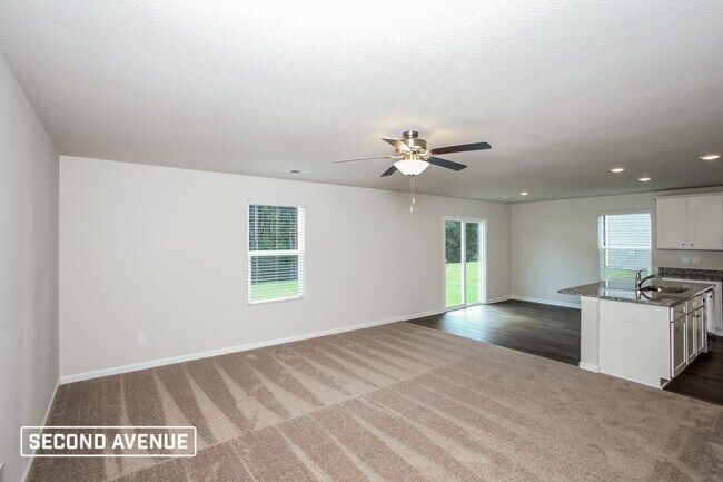 Building Photo - 340 Sundew Rd