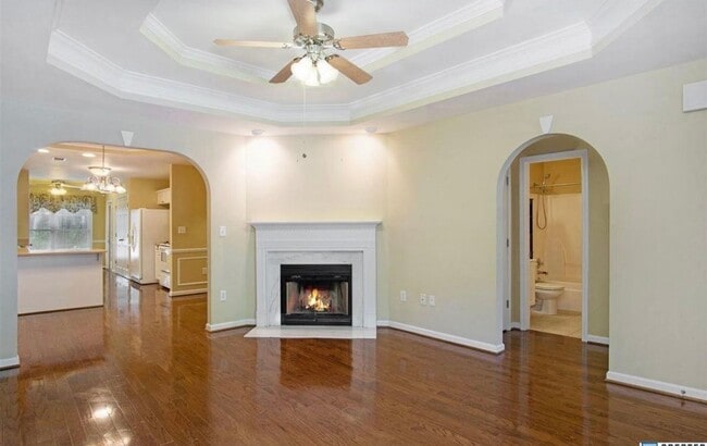 Building Photo - 121 Hayesbury Ct