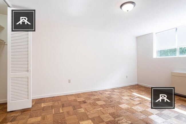 Building Photo - 1 bedroom in Brookline MA 02446
